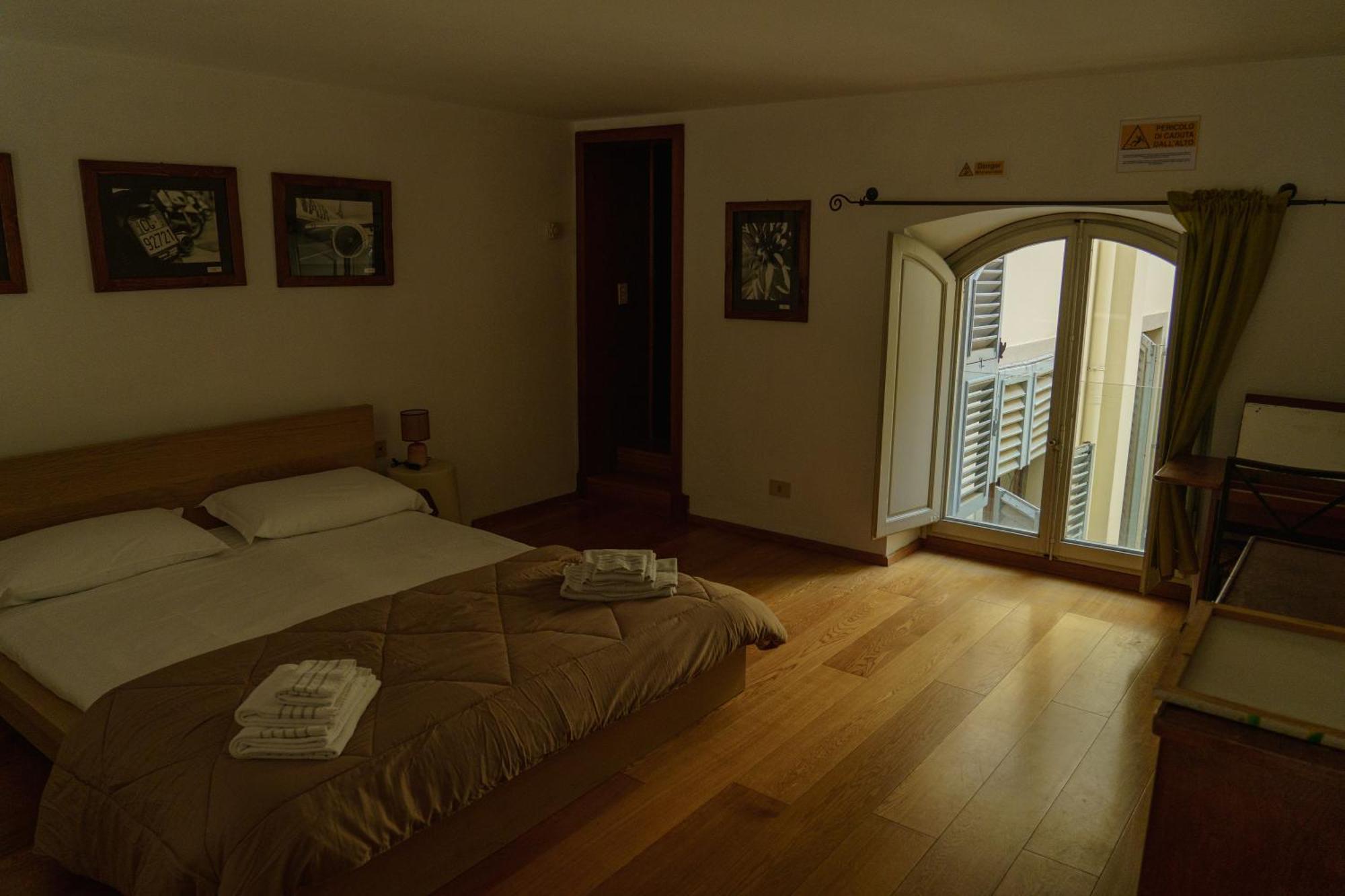 Nice One Bedroom In Historical Building ฟลอเรนซ์ ภายนอก รูปภาพ